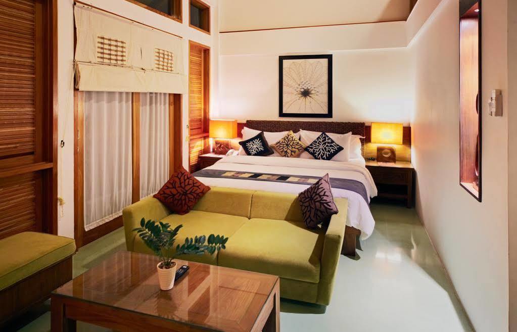 Villa Damar Boutique Hotel Bandung Exterior foto